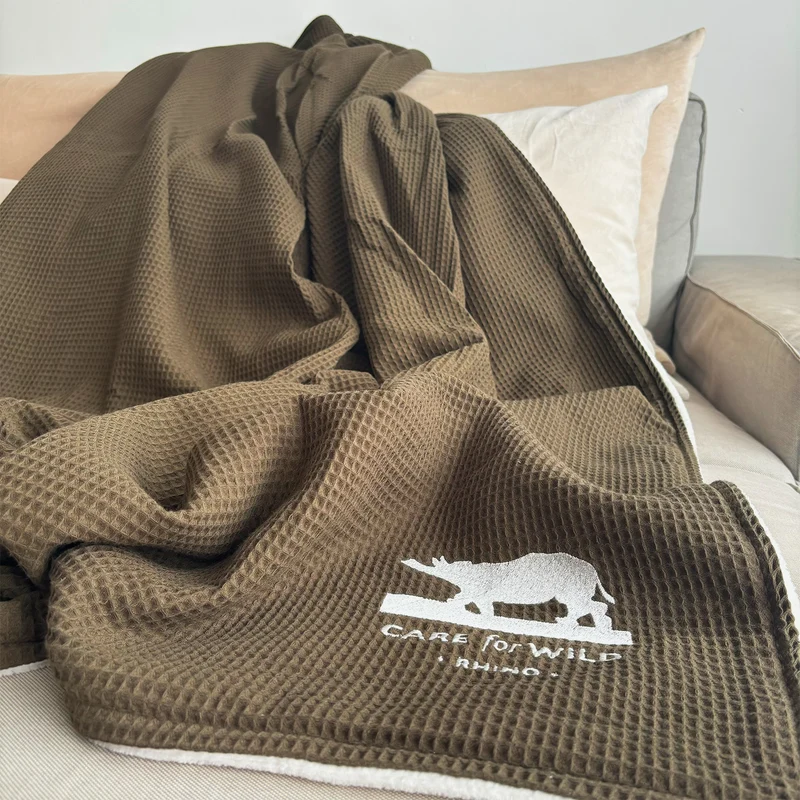 Kuscheldecke • Vollkommen • 210 x 145 cm • Care for Wild