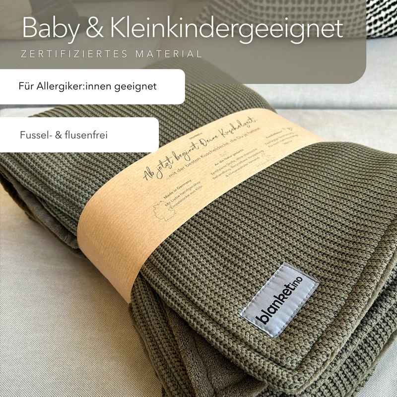 Kuscheldecke mit Baumwollstrick · Dunkelgrün