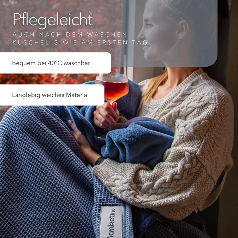 Kuscheldecke "Vollkommen" Wolkenblau · Meeresblau