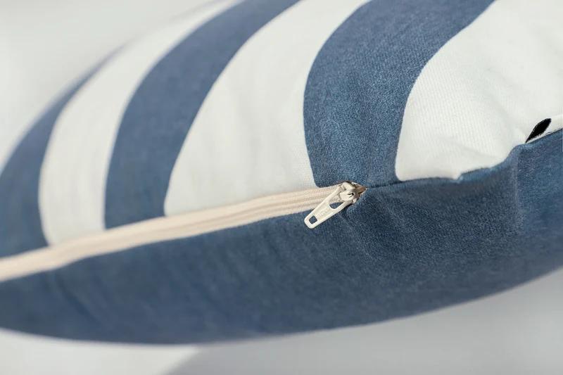Tom Tailor Zierkissenhülle gewebt – Fröhliche Sommermotive, Streifen & maritime Prints, dekorative Stickereien, pflegeleichter Materialmix