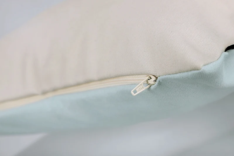 Tom Tailor Zierkissenhülle gewebt – Fröhliche Sommermotive, Streifen & maritime Prints, dekorative Stickereien, pflegeleichter Materialmix
