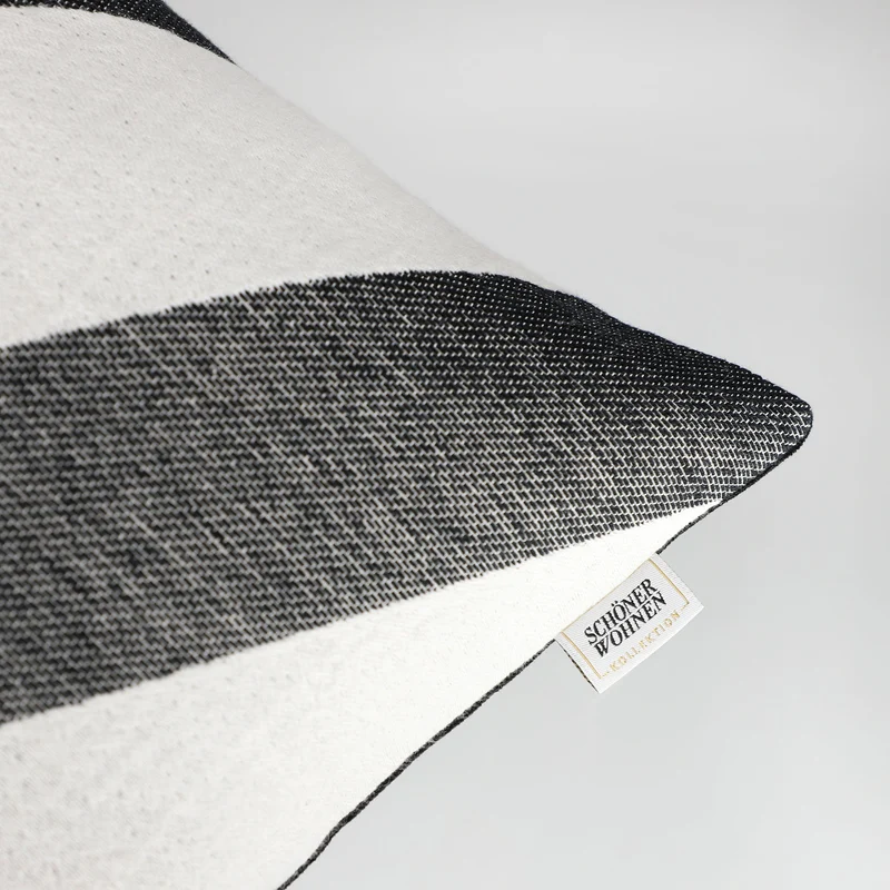 Schöner Wohnen Zierkissenhüllen – Hochwertige Wohnkissen mit Streifen, Stickerei & floralem Design – Naturmaterialien