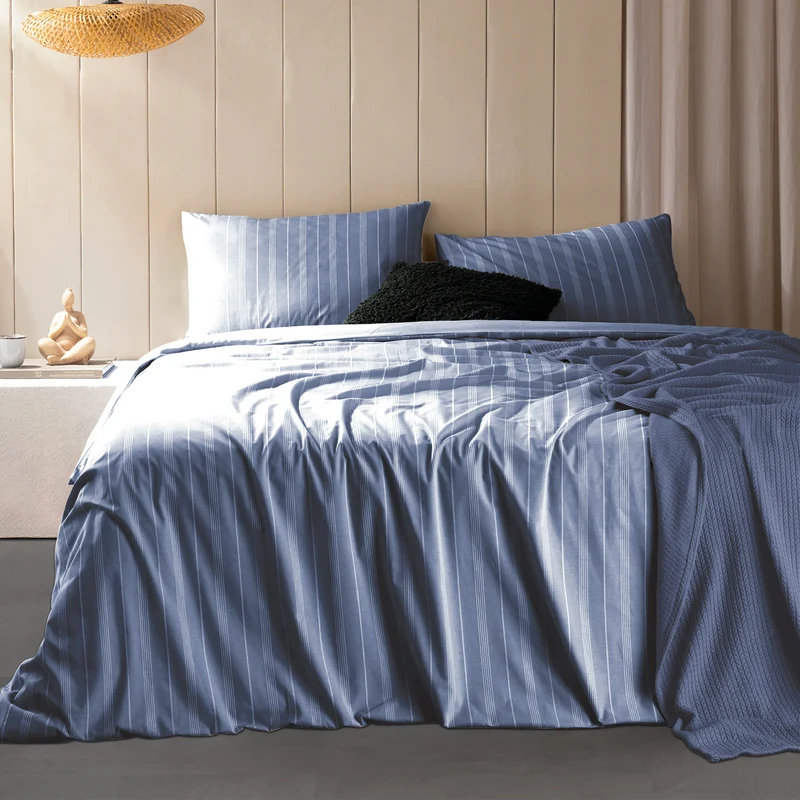 DecoHomeTextil Bettwäsche Set Bettgarnitur mit Reißverschluss Polycotton Jacquard Linien