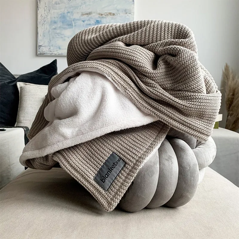 Kuscheldecke mit Baumwollstrick · Champagner