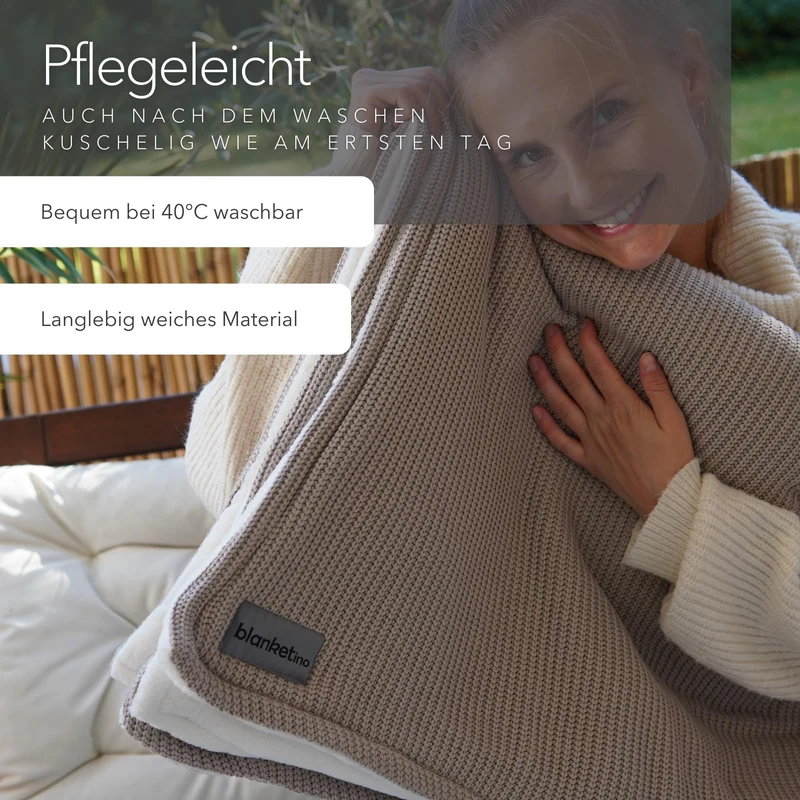 Kuscheldecke mit Baumwollstrick · Champagner