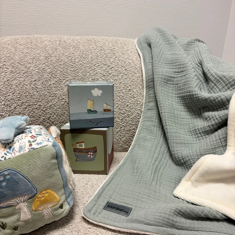 Musselin Babydecke mit Namen - 70 x 100 cm • Salbei