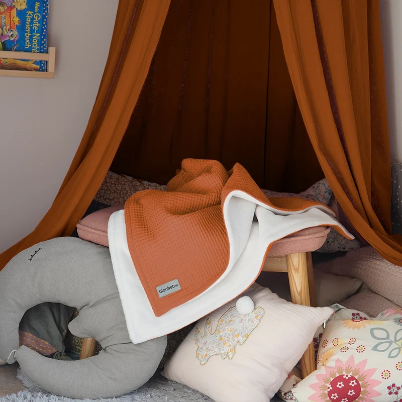 Babydecke mit Namen - 70 x 100 cm • Cognac
