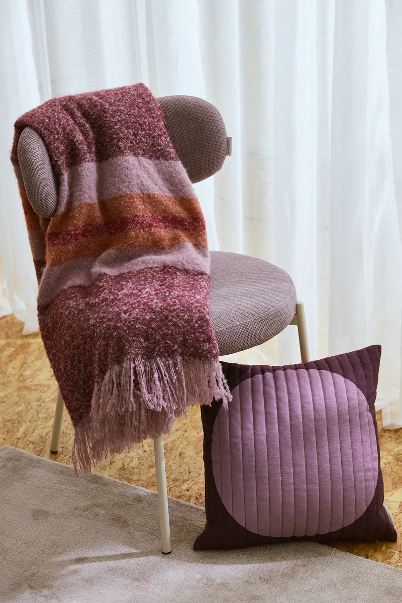 Tom Tailor Kuscheldecke aus Bouclégarn – flauschig & weich mit Fransen - 145x200cm