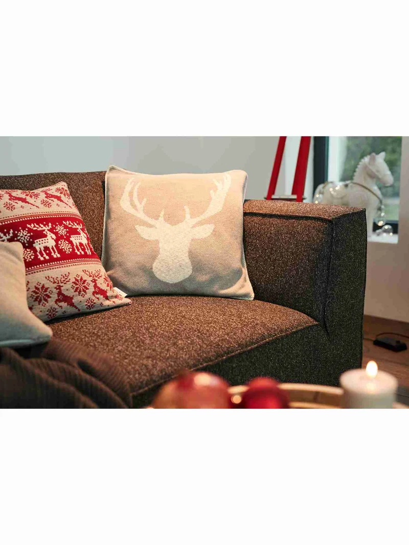 Kissenhülle Knitted Reindeer Head • weihnachtlicher Rentierkopf • 100% Baumwolle • 45 x 45 cm