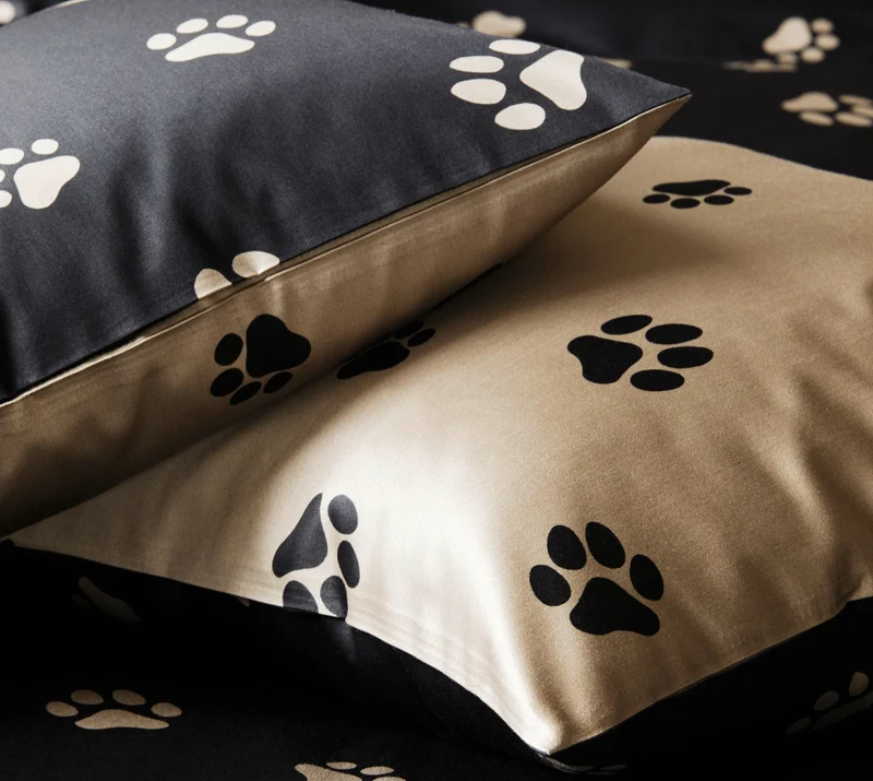 Paws