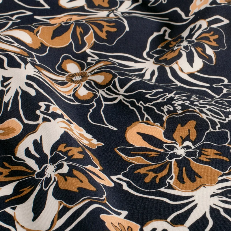 Viskose bedruckt Blumen marine *Ab 50 cm