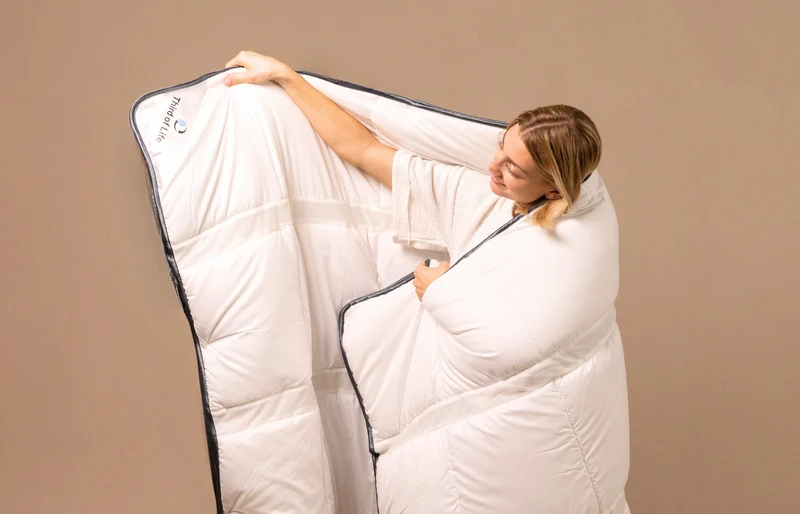 AERO ActiveClima Ganzjahresdecke mit innovativer VentiFill®-Technologie, einlagig (Mono-Decke)