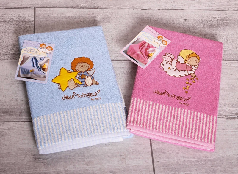 Little Wingels Kinder Duschtuch Strandtuch 70x140 Badetuch
