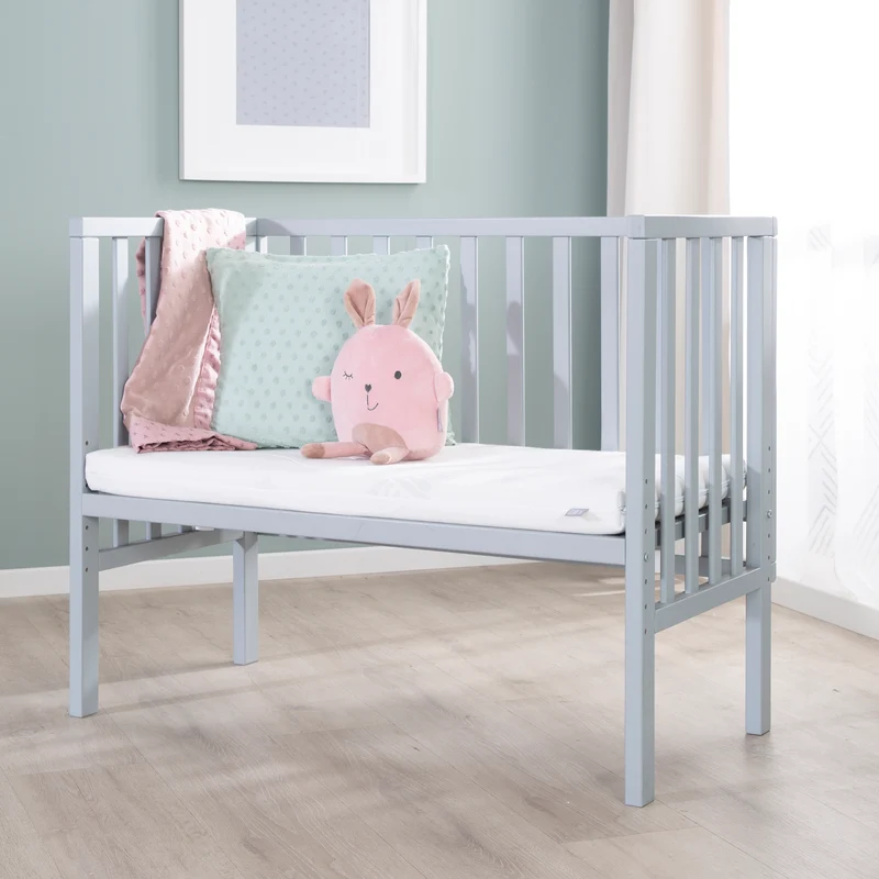 Beistellbett "safe asleep® 2 in 1" - 45 x 90 cm, Anstellbett mit Matratze & Mesh Barriere, Höhenverstellbar, Holz taupe/grau