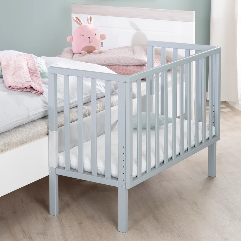 Beistellbett "safe asleep® 2 in 1" - 45 x 90 cm, Anstellbett mit Matratze & Mesh Barriere, Höhenverstellbar, Holz taupe/grau