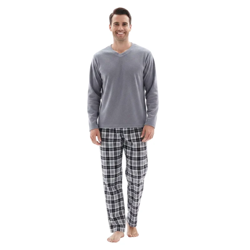 Herren-Fleece-Pyjama-Sets: Gemütliches graues Oberteil mit schwarzer Baumwollhose