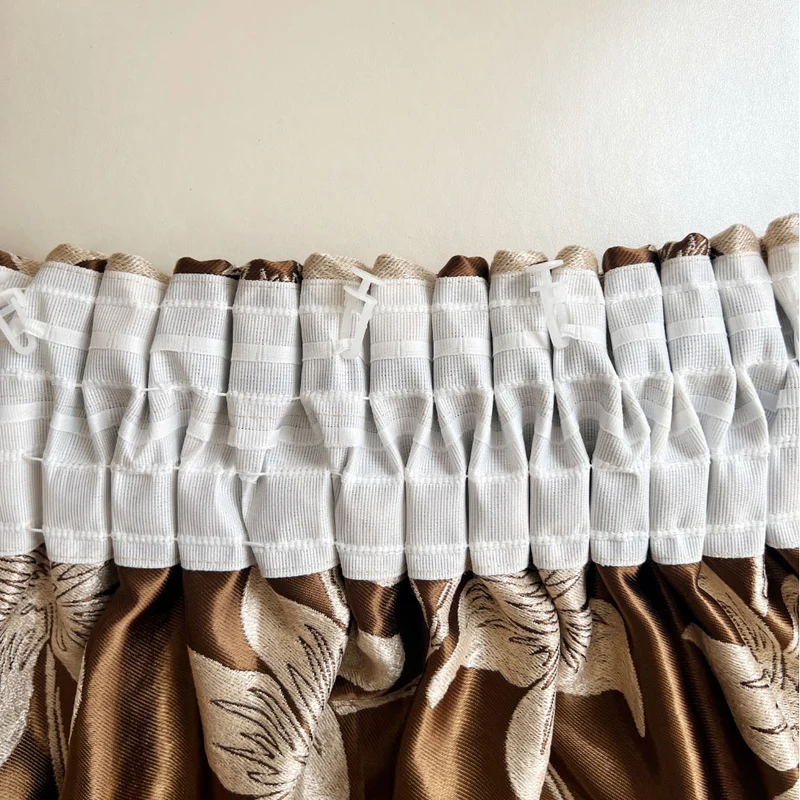 Taft-Satin-Vorhang Beige-Braun 70 % Verdunkelung – mit Kräuselband (1 Stück)