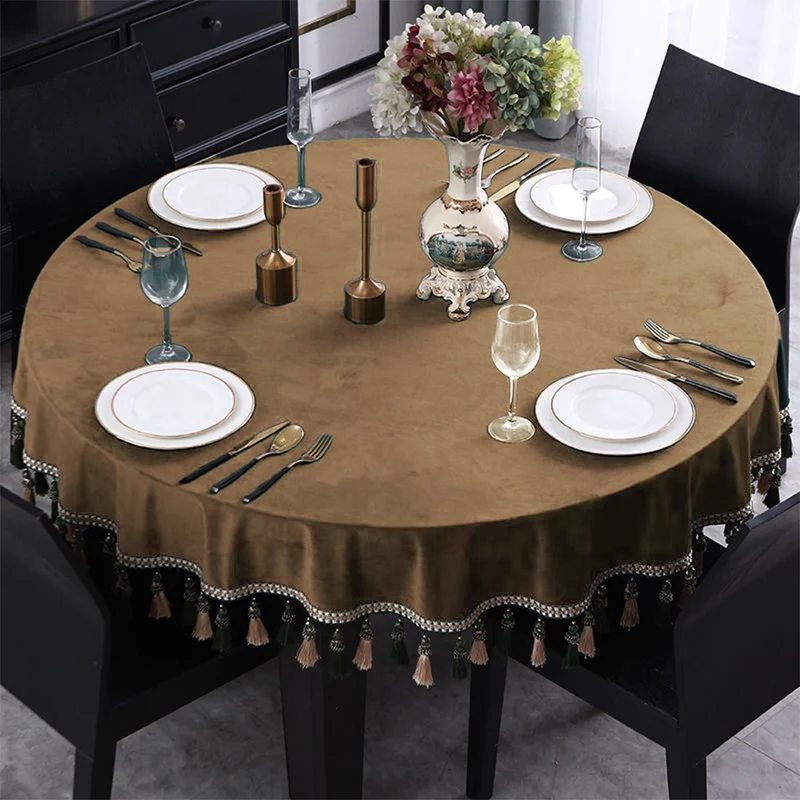 Runde Samt-Tischdecke mit Quasten – Maßgeschneiderte Größe