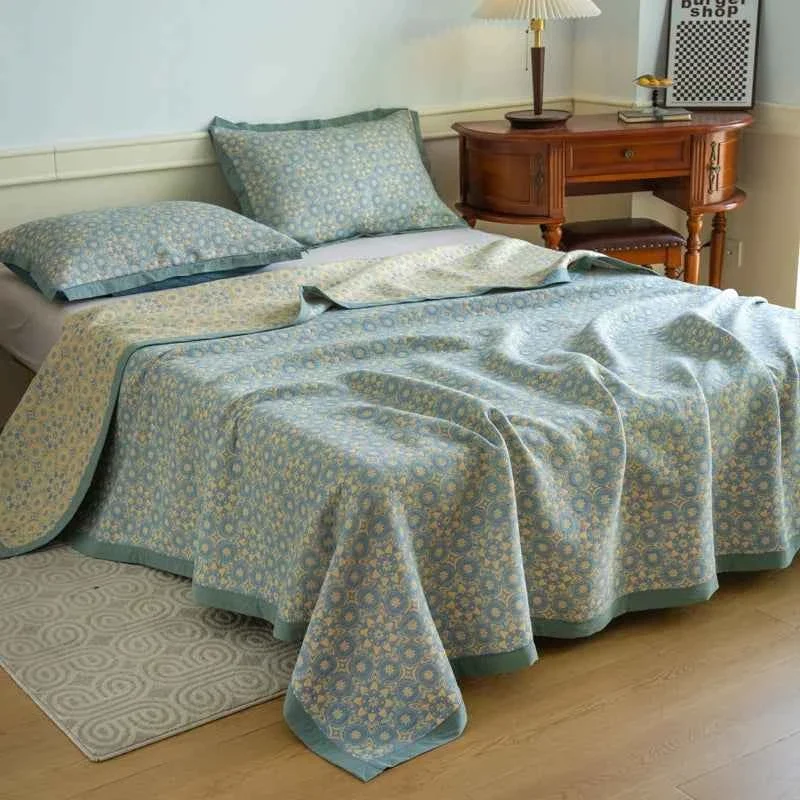 Kuscheln Sie sich in unsere Tagesdecke aus 100 % Baumwolle ein – luxuriöser Retro-Charme