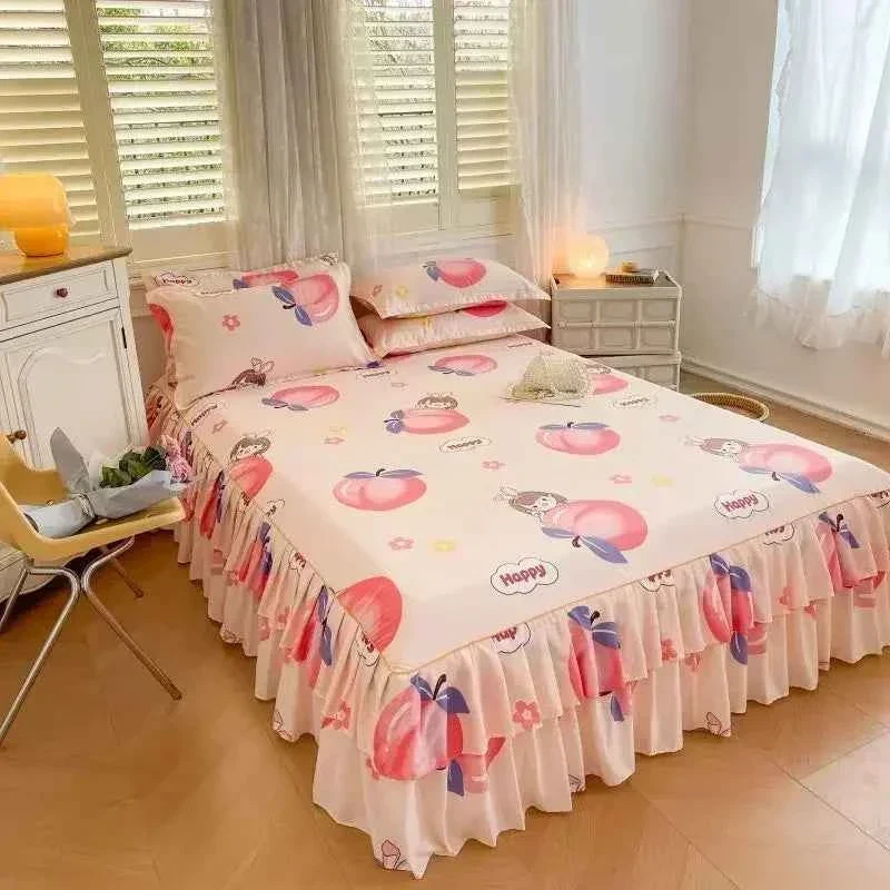 Verwandeln Sie Ihr Schlafzimmer mit unserem floralen Bettrock-Set – stilvolle und schützende Bettwäsche
