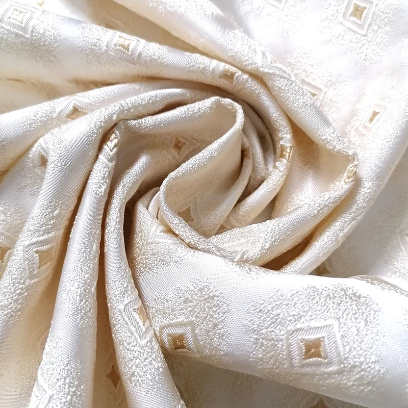 Edel Vorhang mit grafischem/geometrischem Creme – mit Kräuselband (1 Stück)