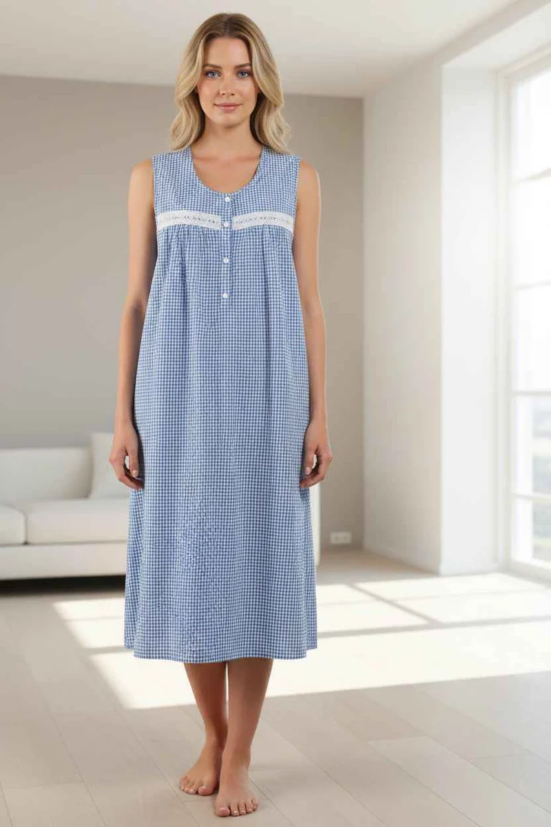 Ärmelloses Nachthemd mit Rundhalsausschnitt, 110 cm lang, in den Farben Bleach Denim und Rotviolett