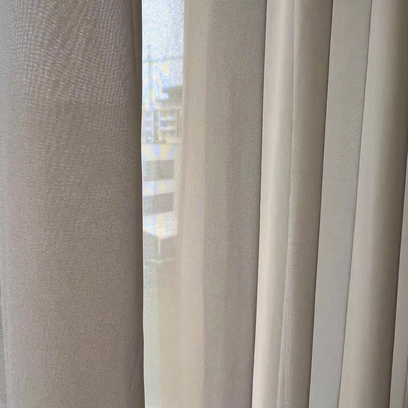 Seidige Crepe-Gardine Prämie Beige – mit Kräuselband (1 Stück)