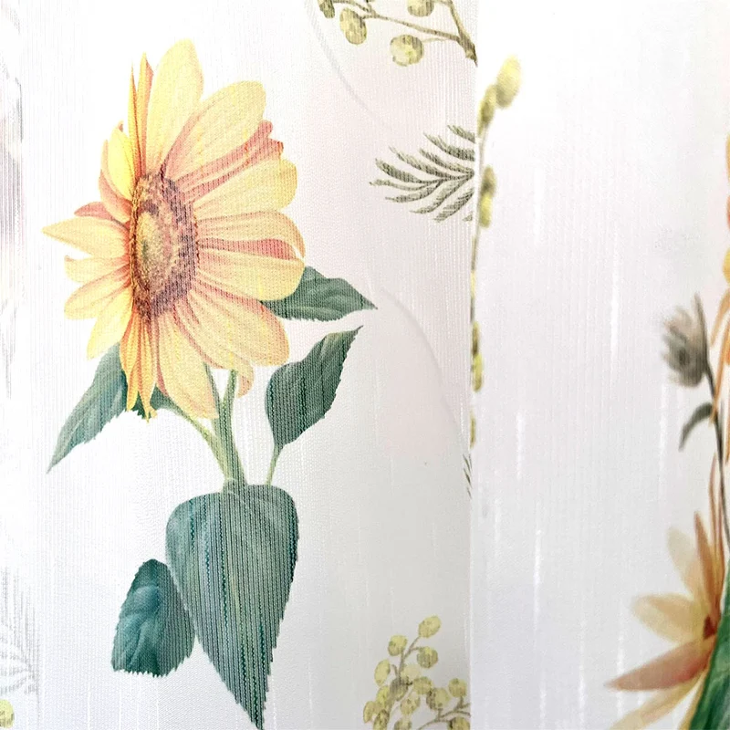 Küchenvorhang Sonnenblumenmuster Weiß – mit Kräuselband (1 Stück)