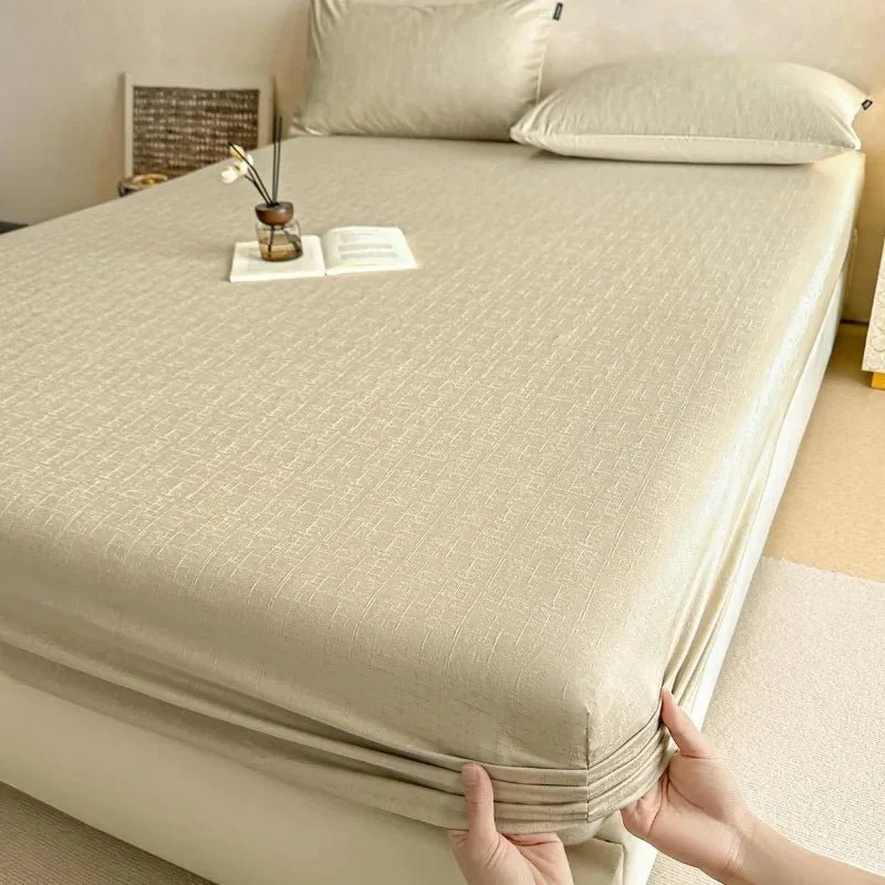 Weiches Spannbettlaken-Set aus 100 % Baumwoll-Jacquard mit umlaufendem Gummizug für den Matratzenschoner – ultimativer Komfort und Stil