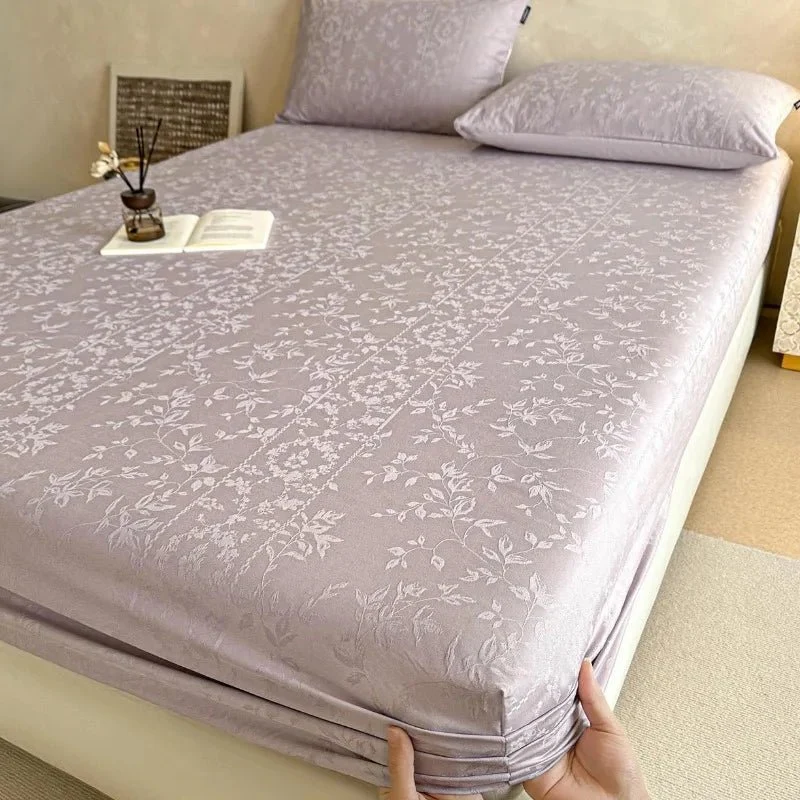 Weiches Spannbettlaken-Set aus 100 % Baumwoll-Jacquard mit umlaufendem Gummizug für den Matratzenschoner – ultimativer Komfort und Stil