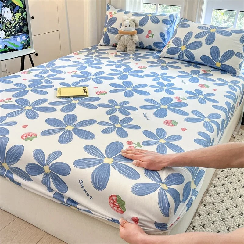 Spannbettlaken mit Blumenmuster – 100 % Baumwolle, erhältlich in den Größen Einzelbett, Queen und King.