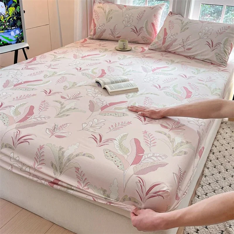 Spannbettlaken mit Blumenmuster – 100 % Baumwolle, erhältlich in den Größen Einzelbett, Queen und King.