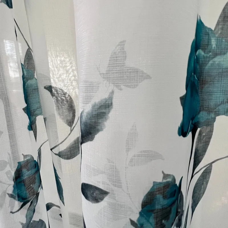 Gardine mit Lila Blumenmuster – mit Kräuselband (1 Stück)