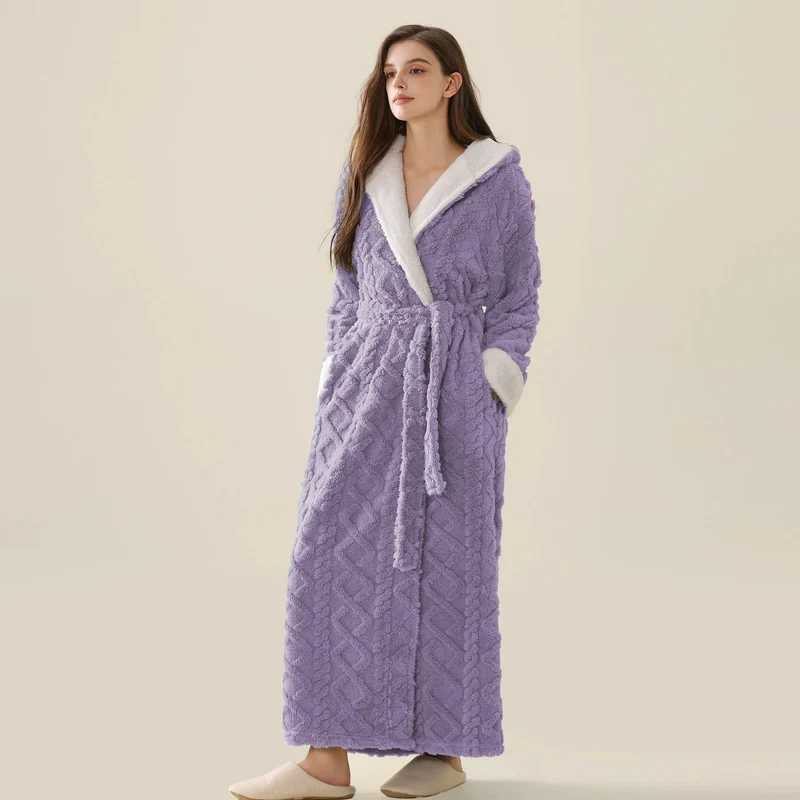 Warmer Kapuzenbademantel aus Polyester für Damen und Herren – Gemütlicher Kimono-Bademantel zum Entspannen