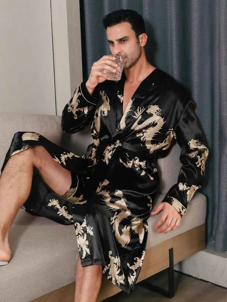 Herren-Seidenbademäntel, Oversize, langärmelig, dünner Stil für Frühling und Herbst