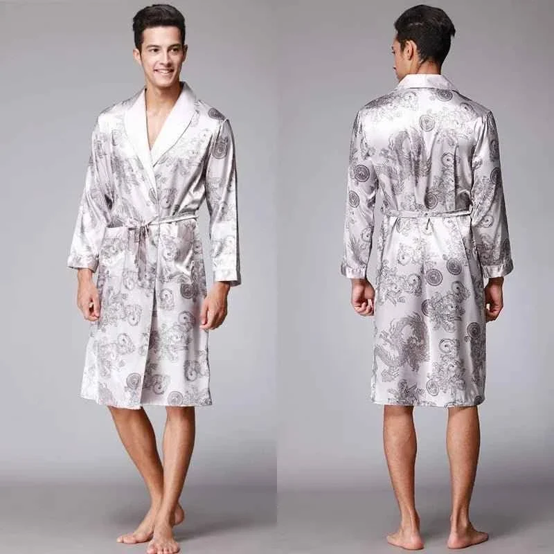 Kimono-Bademantel aus Seidensatin für Herren mit goldenem Drachenmotiv, knielang