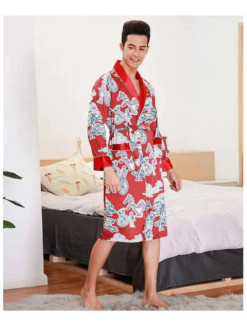 Kimono-Bademantel aus Seidensatin für Herren mit goldenem Drachenmotiv, knielang