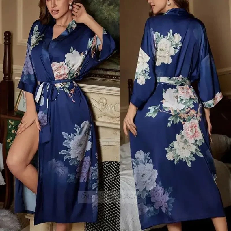 Satin-Bademantel in Übergröße, Kimono-Bademantel mit Blumenmuster