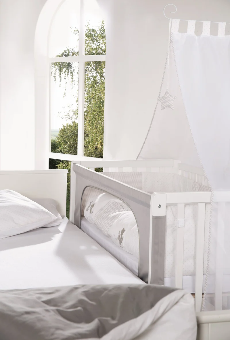 Room Bed "Fox & Bunny" – 60 x 120 cm, höhenverstellbar, Beistellbett zum Elternbett mit kompletter Ausstattung