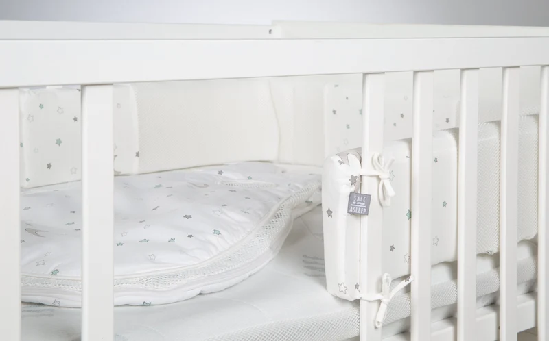 Komplettbettset "safe asleep®" – 70 x 140 cm "Sternenzauber", inkl. Matratze, Nest & Babyschlafsack