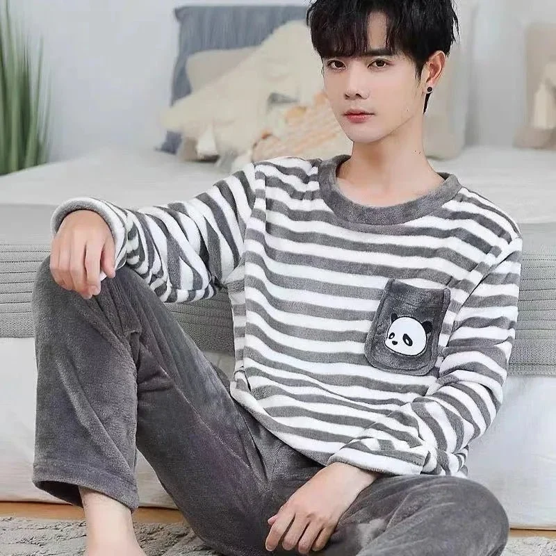 Koreanischer Flanellpyjama – Gemütliche Herren-Loungewear für ultimativen Komfort