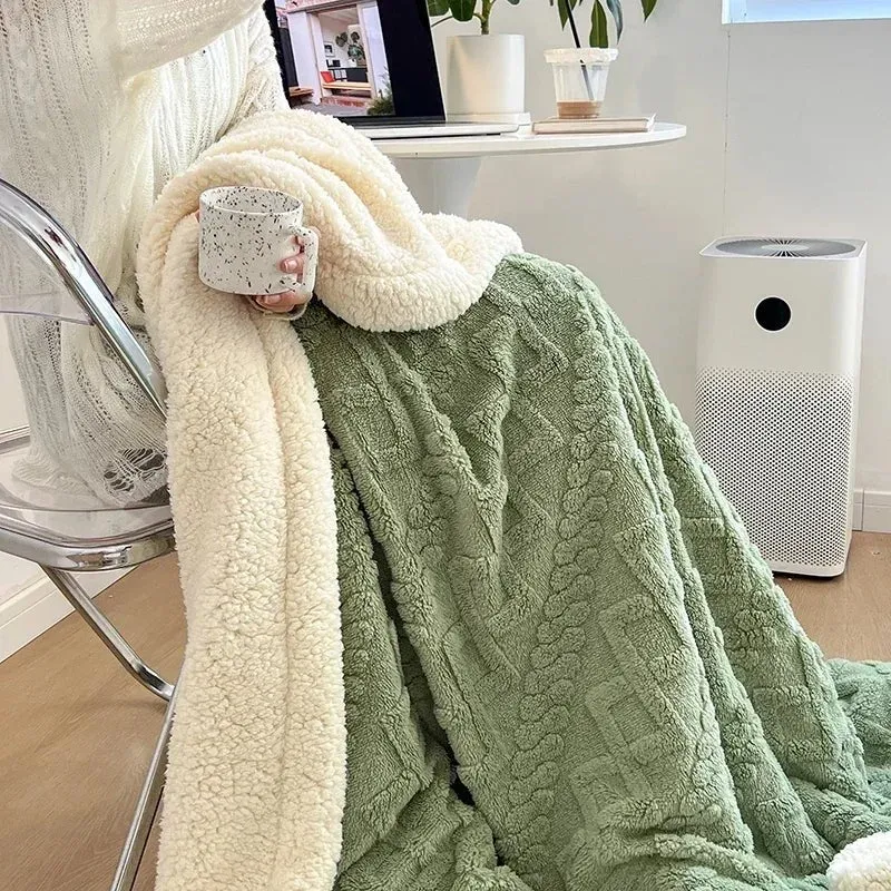 Kuschelige Wolldecke für Bett und Sofa – Plüschige Lammsamtdecke für Zuhause, Büro und Reisen