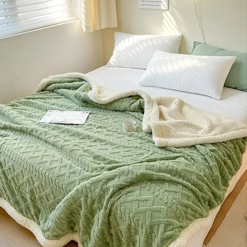 Kuschelige Wolldecke für Bett und Sofa – Plüschige Lammsamtdecke für Zuhause, Büro und Reisen