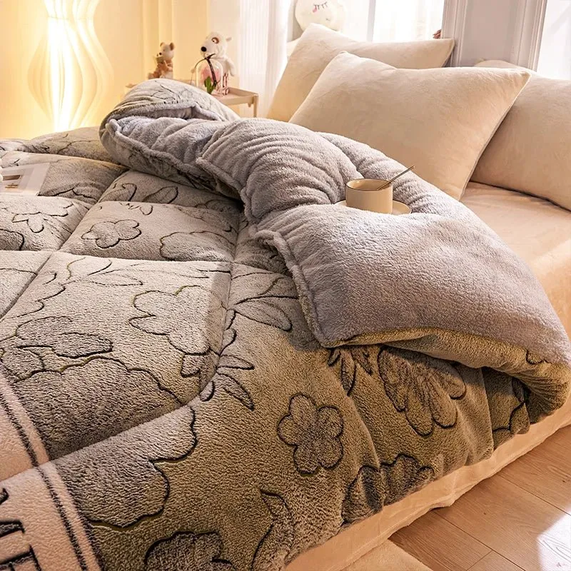 Lammfleece-Decke – Superwarme Steppdecke für Winter und Herbst, dicke Bettdecke für Einzel- und Doppelbetten