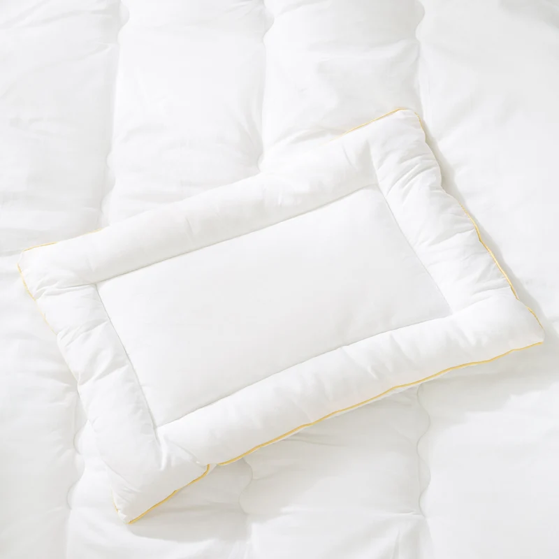 Kindersteppbett – ganzjähriges Wiegenset (Inlett), Decke 80 x 80 cm & Kissen 40 x 35 cm