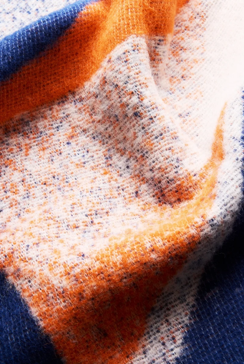 Wool Blanket “Radial” by Dario Cortese