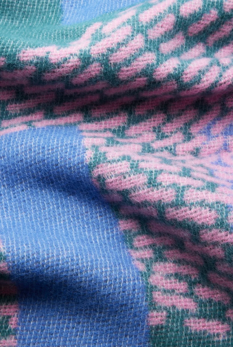 Wool Blanket “A Mano” by Paolo Giacomazzi