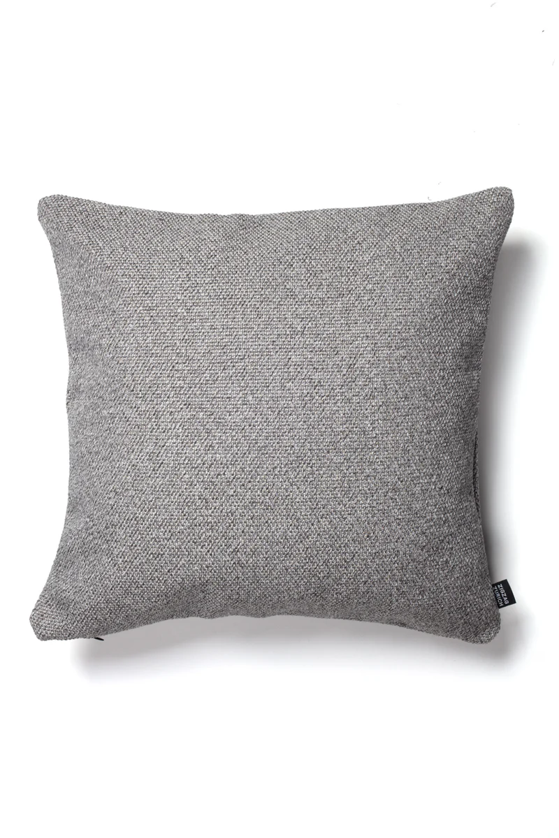 Twisted Cushion "Zuyo" - Steel