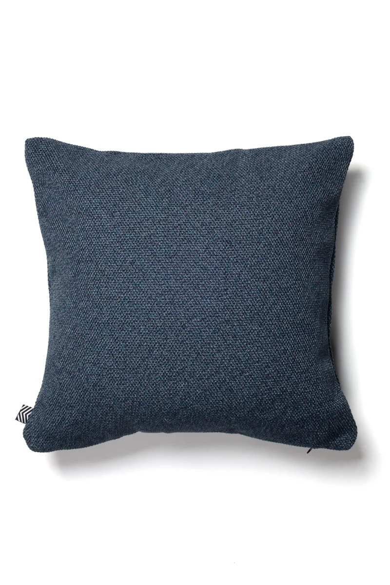 Twisted Cushion "Zuyo" - Lapis Blue
