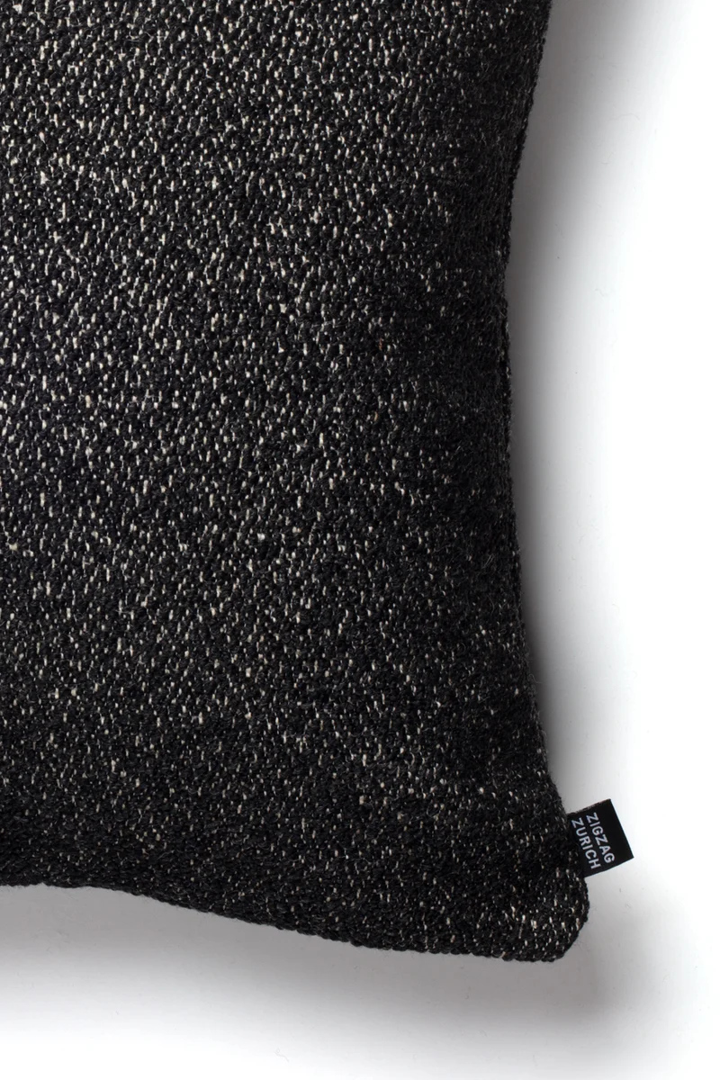 Structure Cushion "Genki" - Charcoal